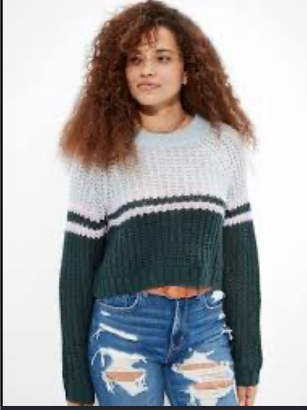 American Eagle Cropped Color-Block Crew Neck Sweater Medium